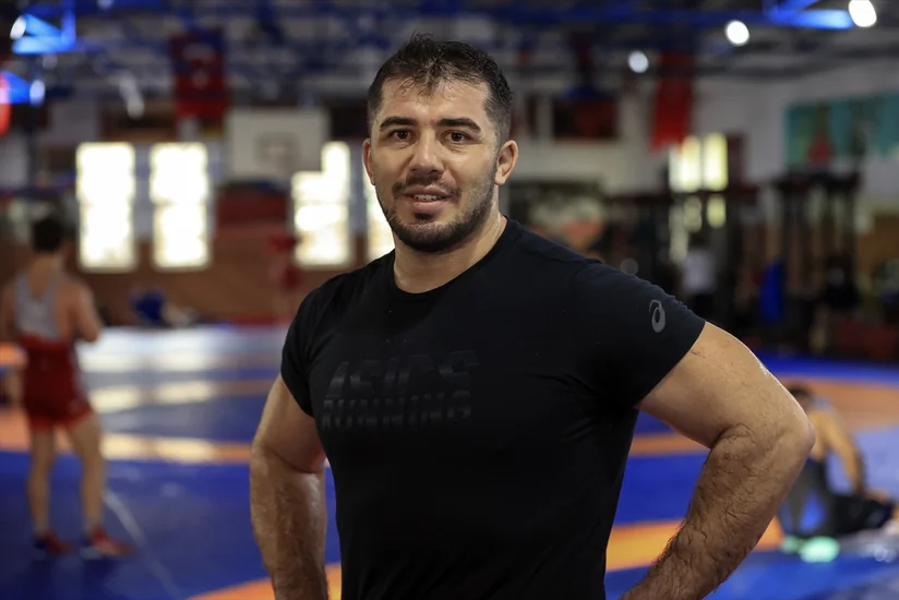 Türkiyəli güləşçi: Azərbaycan millisi dünyada özünü sübut edib