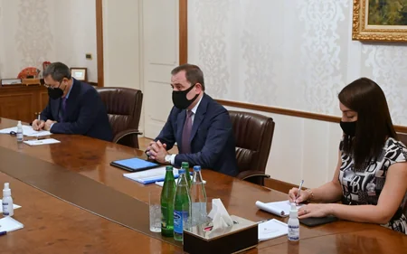 Ceyhun Bayramov Gürcüstanın Azərbaycandakı səfiri ilə görüşüb