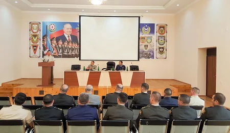 Baku plays host to seminar on topic Fundamentals of Logistics