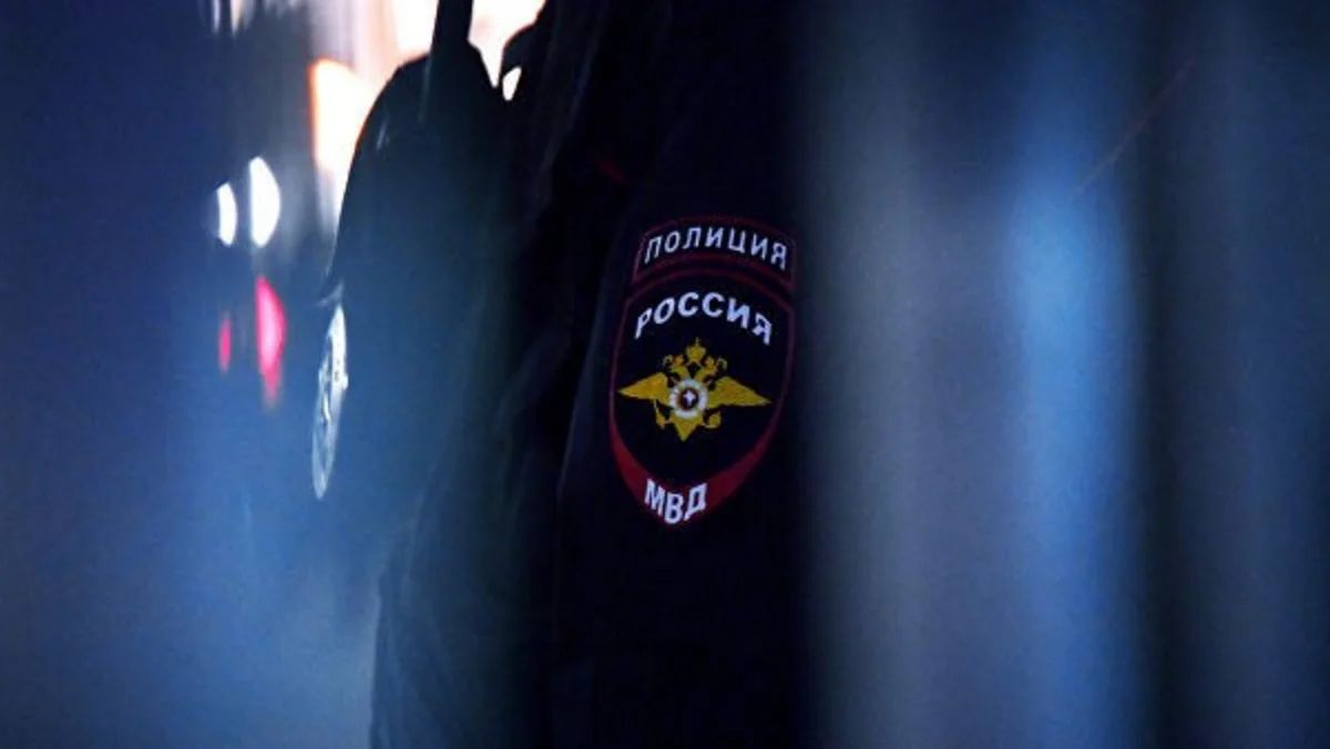 Moskvada metroda naməlum kişinin girov götürdüyü qadın azad olunub