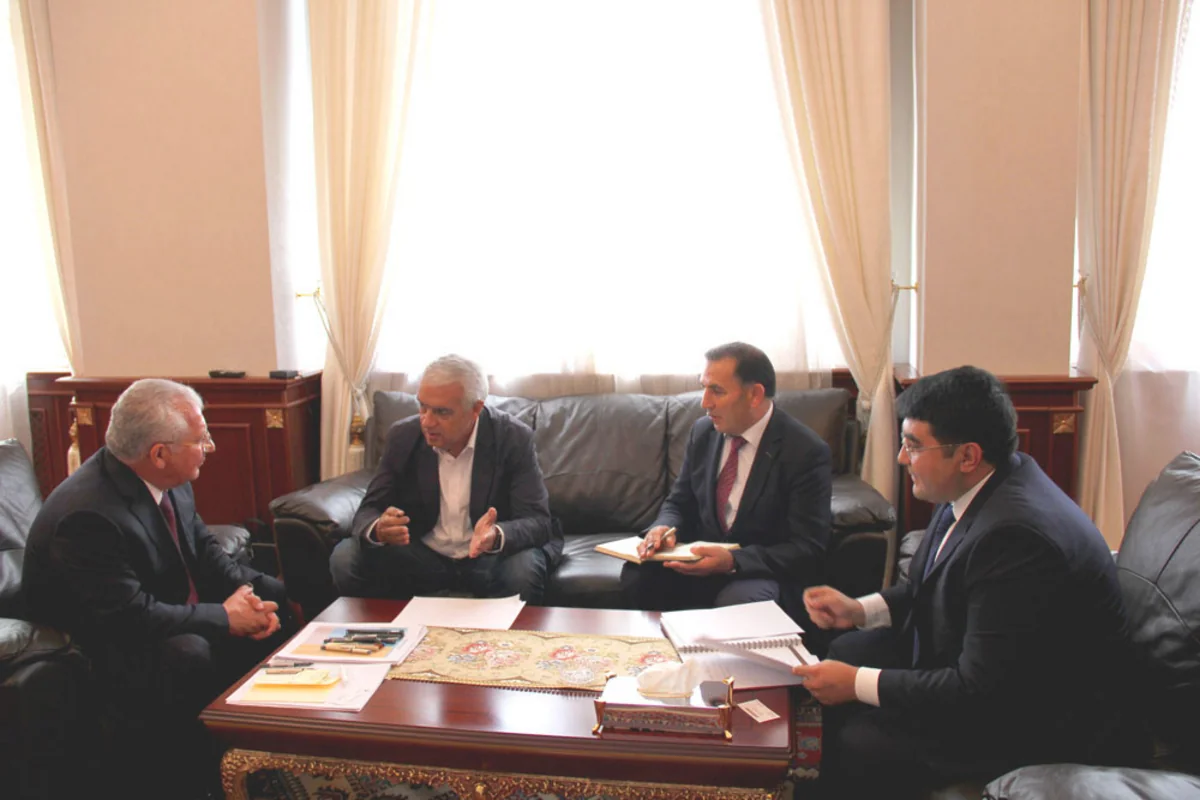 Famous Italian chocolate manufacturer interested in Azerbaijani hazelnut