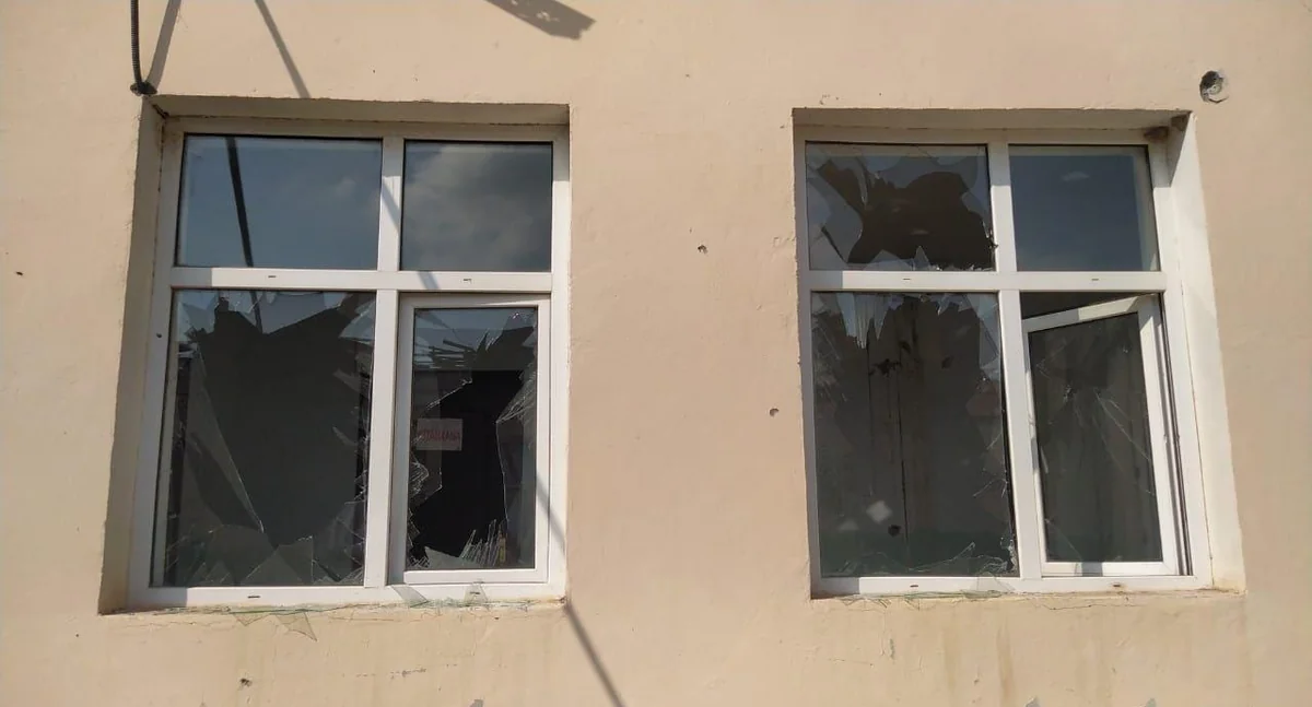 Nazir: Cəbhə xəttində 40-a qədər məktəbə zərər vurulub