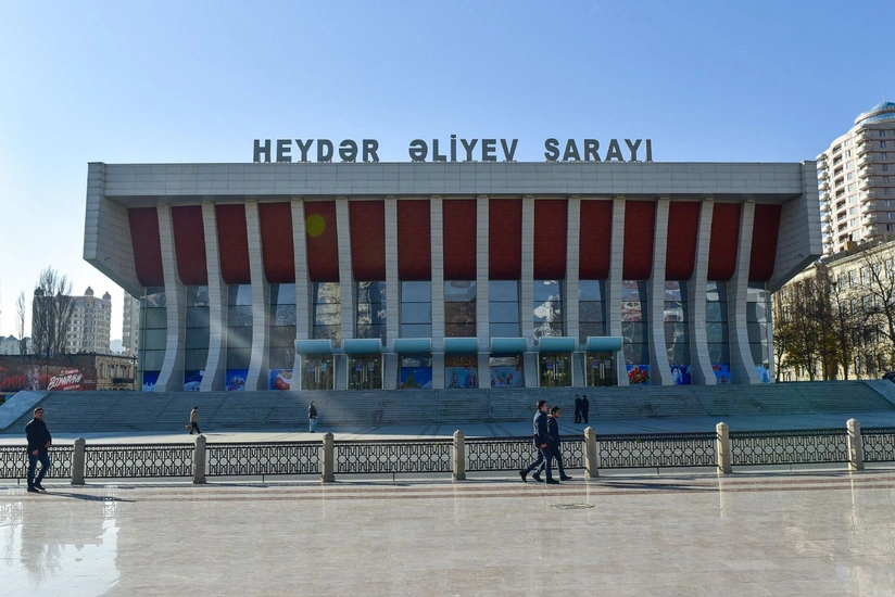 Heydər Əliyev adına Sarayın direktoru işdən çıxarılıb
