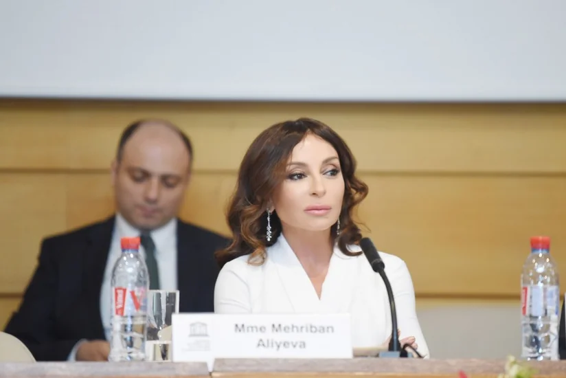 Mehriban Əliyeva Parisdə Koişiro Matsuuranın 80 illiyi münasibətilə keçirilən konfransda iştirak edib - YENİLƏNİB