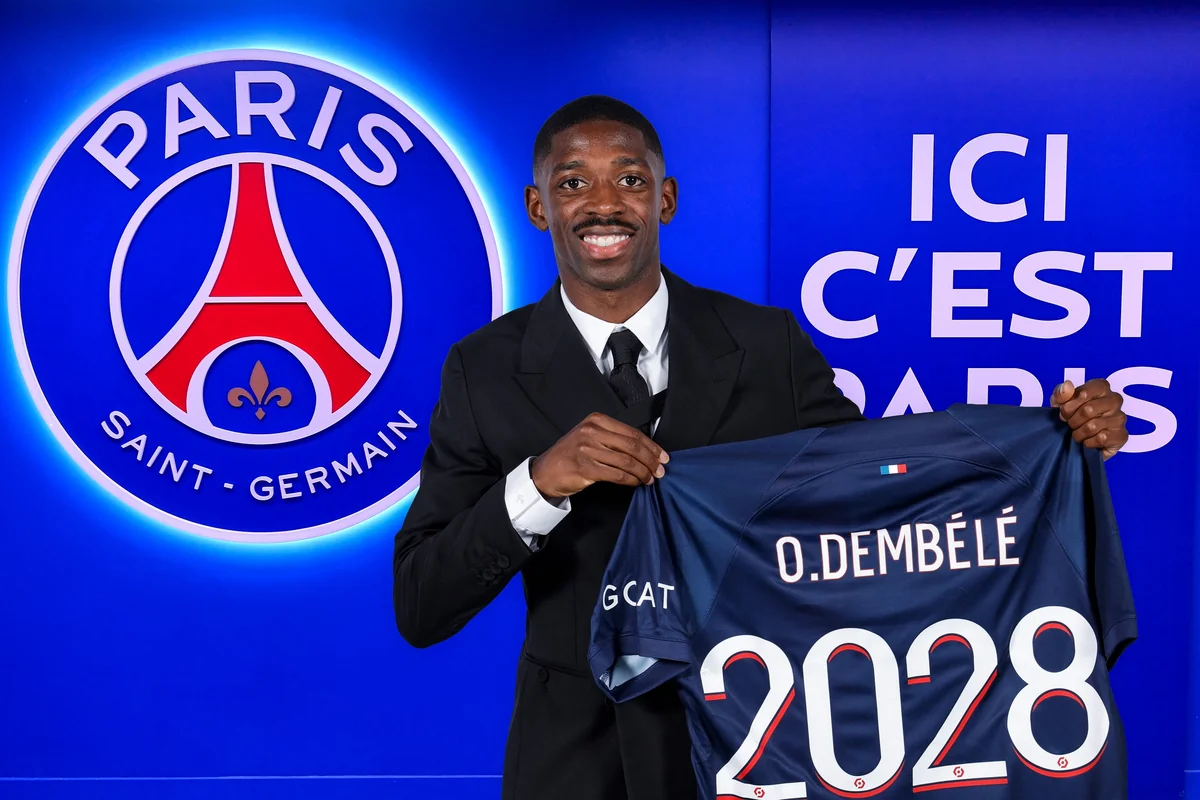 PSG sign Dembele from Barcelona