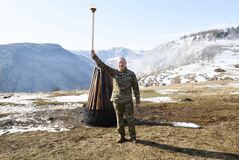 President Ilham Aliyev lights Novruz bonfire on Jidir plain