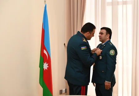 Elçin Quliyev idmançıları təltif edib