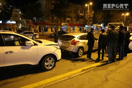Bakıda sürücü maşını qadına yol verən avtomobilə çırpıb, piyada yaralanıb - FOTO - VİDEO - YENİLƏNİB