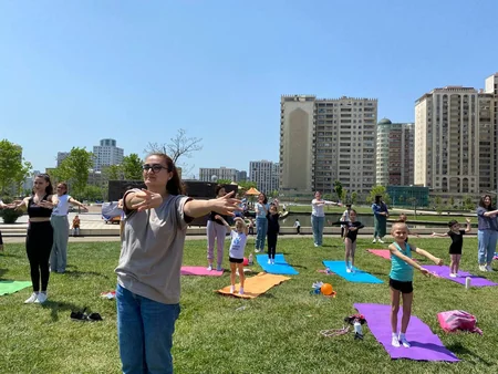 Bakı sakinləri üçün gimnastika məşğələləri təşkil edilib