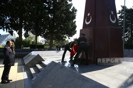 Türkiyə səfiri: Azərbaycanın dörd bir tərəfində dəfn edilmiş yüzlərlə şəhidimiz qardaşlığımızın dərin tarixini göstərir