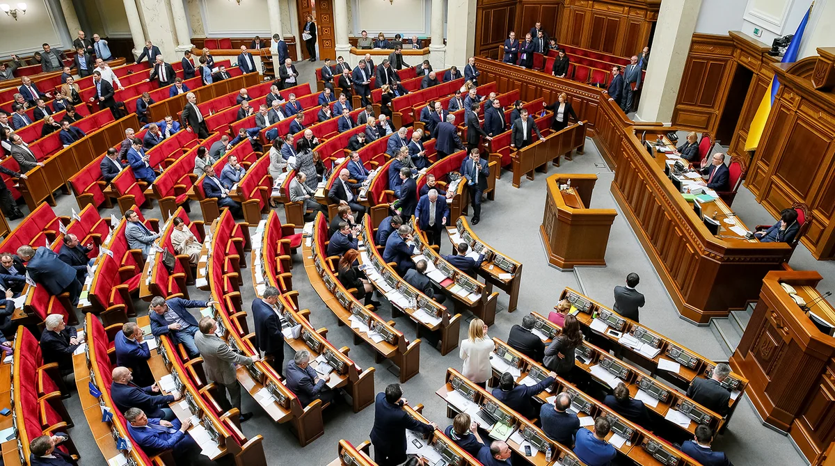 Ukrayna parlamentinin keçmiş deputatı döyüşlərdə həlak olub