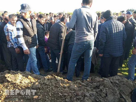 Спустя 25 лет обнаружили могилу пропавшего без вести в карабахской войне солдата - ФОТО