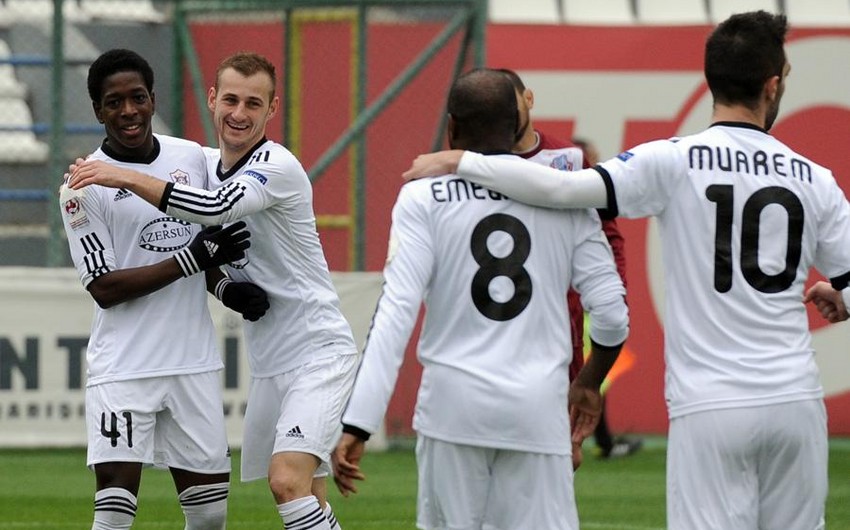 Qarabağ Antalyada ilk qələbəsini qazanıb