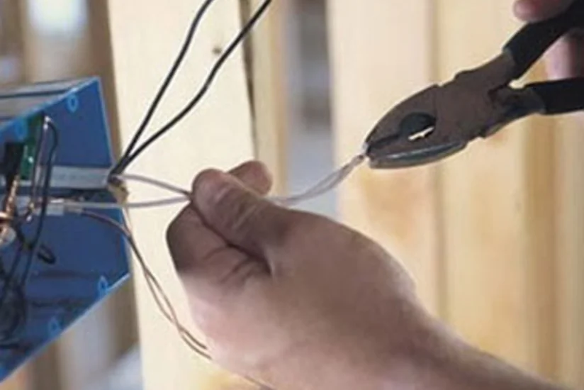 Balakəndə ustanı elektrik cərəyanı vuraraq öldürüb