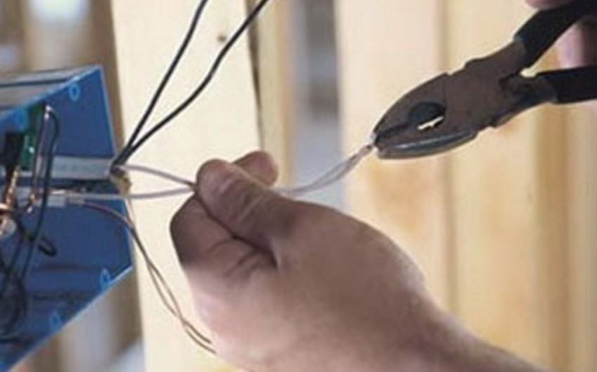 Yevlaxda 32 yaşlı şəxsi elektrik cərəyanı vuraraq öldürüb - YENİLƏNİB