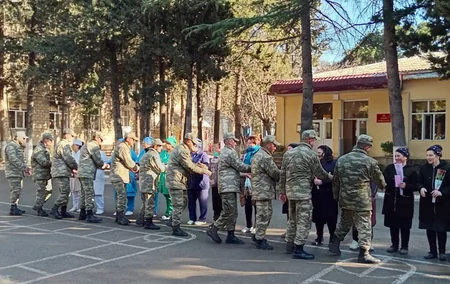 В азербайджанской армии проведен цикл мероприятий по случаю 8 Марта