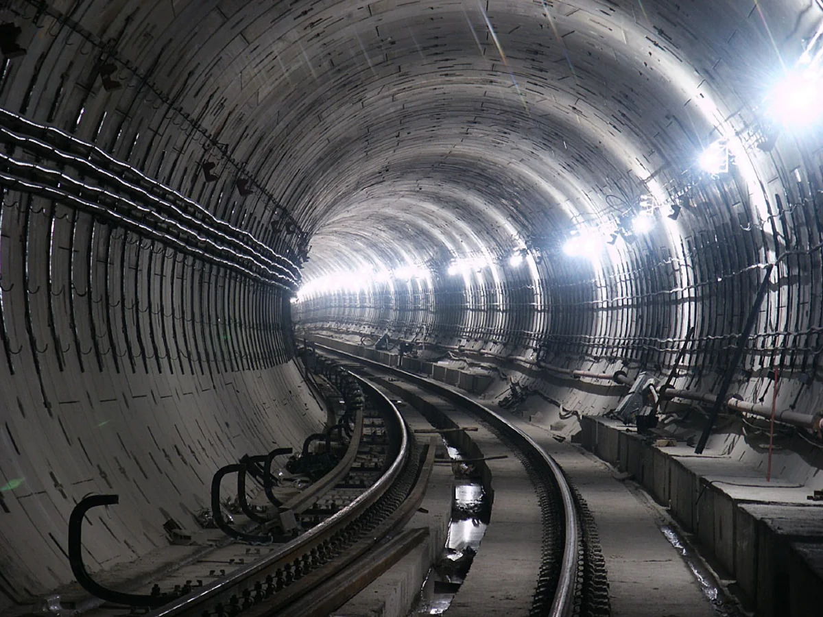 Bakıda metro stansiyalarının tikintisində çıxarılan torpaqlar hara tökülür?