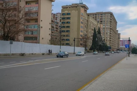 BNA-nın layihəsi Bakının bəzi küçələrində sıxlığı azaldıb - FOTO