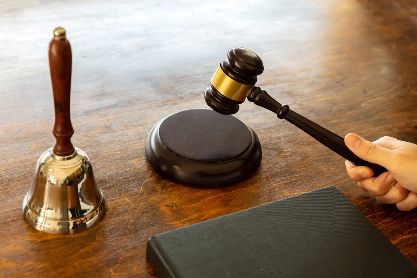 Səlahiyyətlərini aşan məmurla bağlı yeni xəbər var