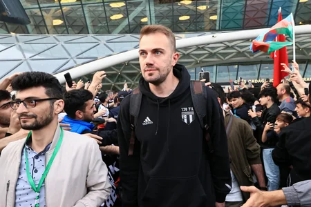 Beşiktaş klubu Bakıya gəlib