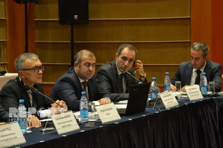 MSK sədrinin müavini: “Seçkidə iştirak edən 5 milyon seçicidən 50-100 nəfəri narazı qala bilər”