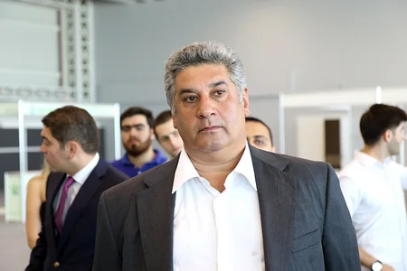 Azad Rəhimov Şahmat Olimpiadasının keçiriləcəyi Bakı Kristal Zalında olub