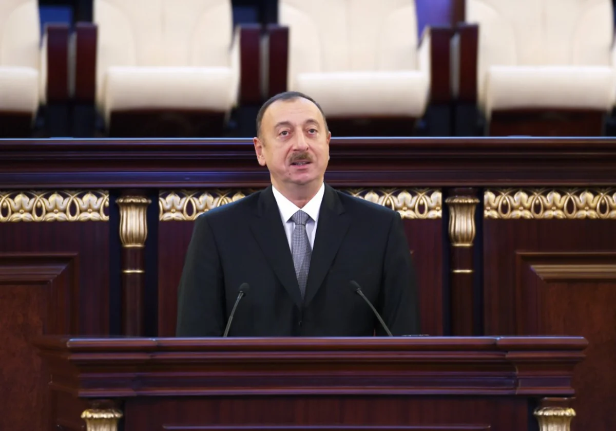 Prezident İlham Əliyev: Azərbaycan haqda məlumatların dünya ictimaiyyətinə çatdırılmasında alimlər daha fəal olmalıdır