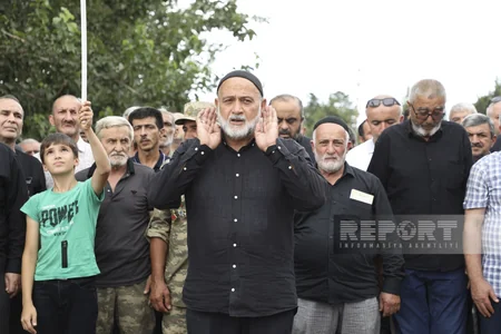 Maştağada Birinci Qarabağ müharibəsinin şəhidi Aydın Qurbanov dəfn edilib - YENİLƏNİB