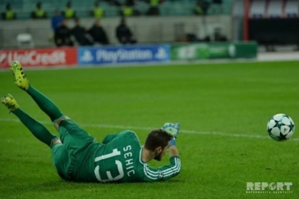 Qalatasaray Qarabağın sabiq qapıçısını heyətinə qata bilər