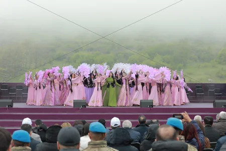 Şuşada “Xarıbülbül” Beynəlxalq Musiqi Festivalının qala-konserti olub