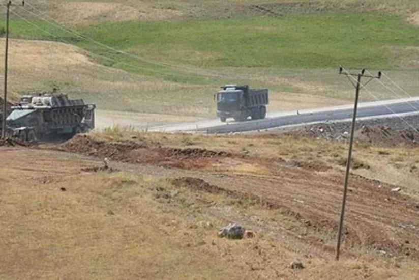 Türkiyədə terrorçular hərbi konvoya hücum edib, 1 ölü