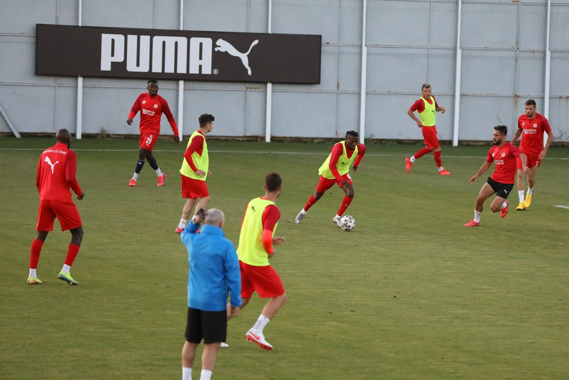 Avropa Liqası: Qarabağın rəqibləri iştirak ərizəsini açıqladı