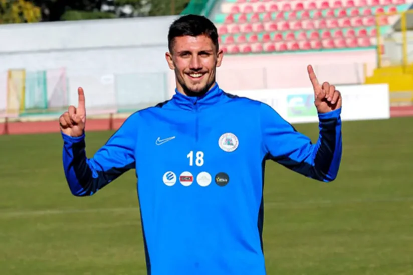 Azərbaycan millisinin futbolçusu Superliqa klubuna keçə bilər