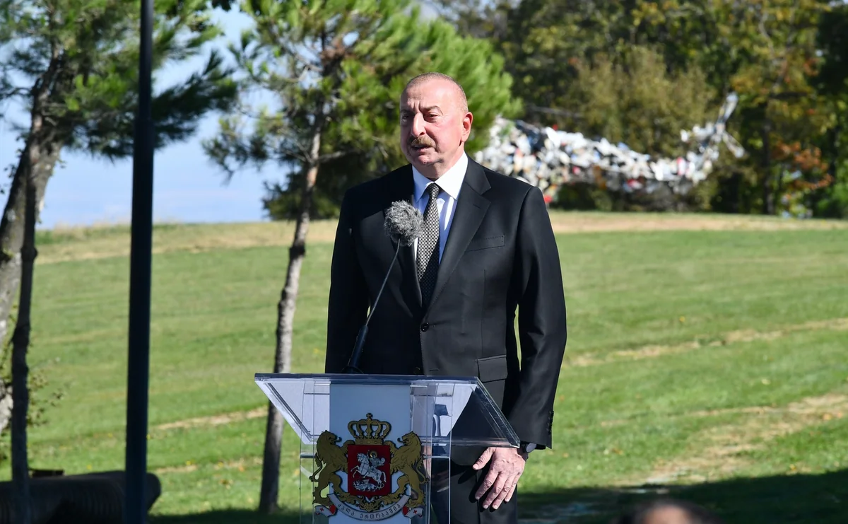 President: Projects implemented jointly by Azerbaijan and Georgia serve energy and transport security of many countries