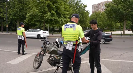 DİN motosikletlər tərəfindən edilən qayda pozuntularına qarşı nəzarəti gücləndirib