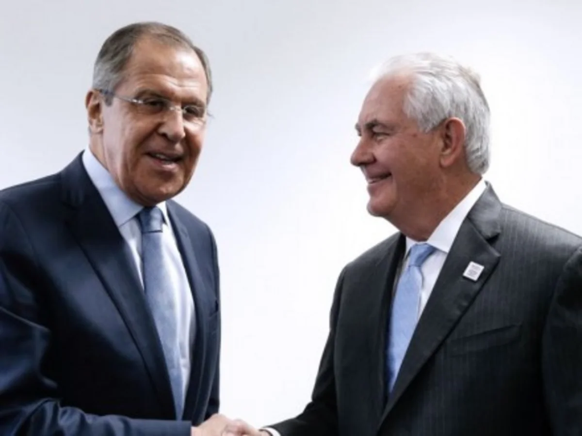 Lavrov və Tillerson beynəlxalq gündəlikdə duran məsələləri müzakirə edib