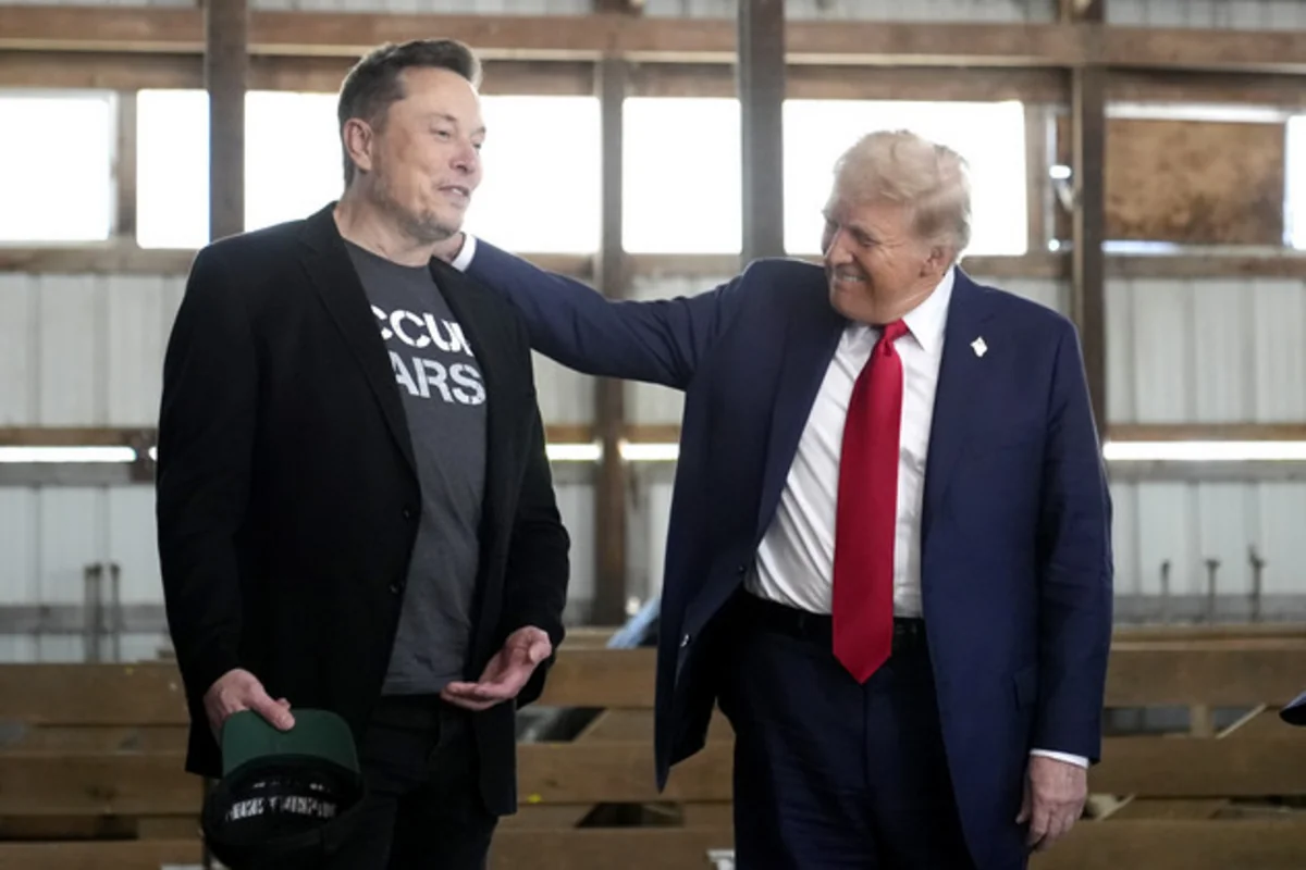 Trump says ex-pal Elon Musk can keep his golden White House key