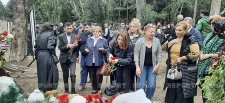 QHT nümayəndələri Gəncə terrorunda həlak olanların xatirəsini yad ediblər