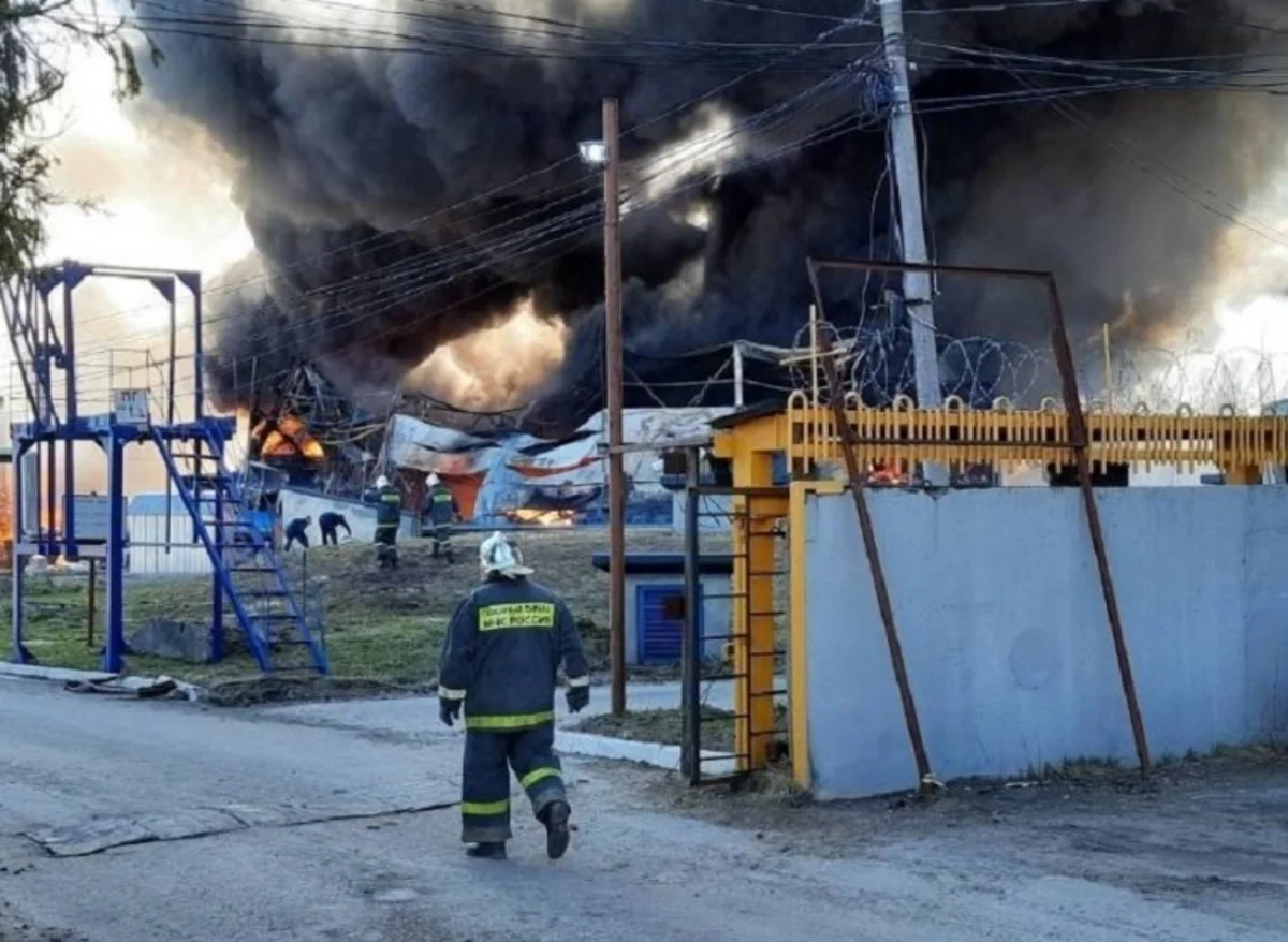 На химзаводе в Ивановской области произошел пожар, эвакуированы 143 человека