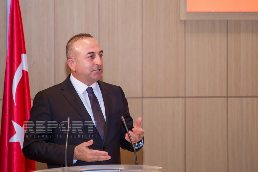 Türkiyə XİN başçısı “Halkbank”ın direktor müavininin tutulmasını Reks Tillersonla müzakirə edəcək