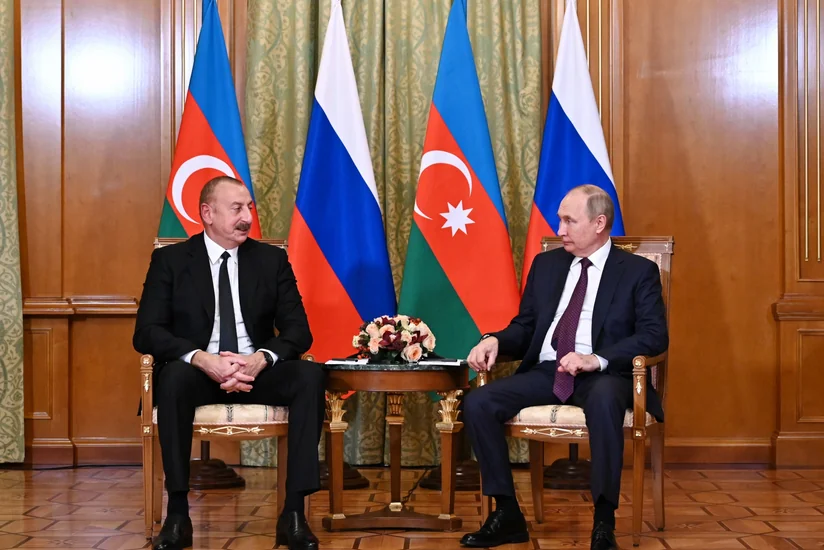 Əliyev və Putin Azərbaycan-Ermənistan sərhədində təhlükəsizliyin təmin edilməsi məsələlərindən danışıb