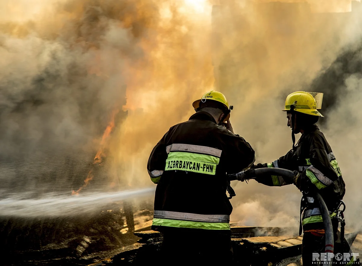 Yasamalda yaşayış binasındakı yanğın söndürülüb