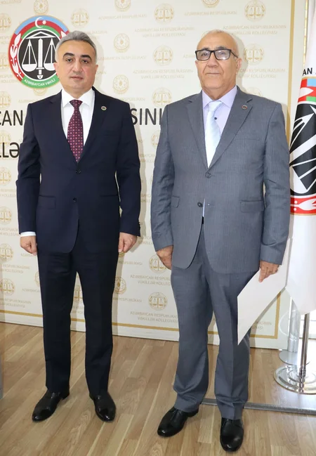 Bir vəkilin fəaliyyəti dayandırılıb, beşinə töhmət verilib