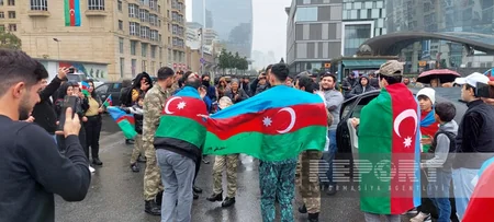 Bizə zəfər sevinci bəxş etdiyinə görə Ali Baş Komandanımıza minnətdarıq - XALQIN SƏSİ