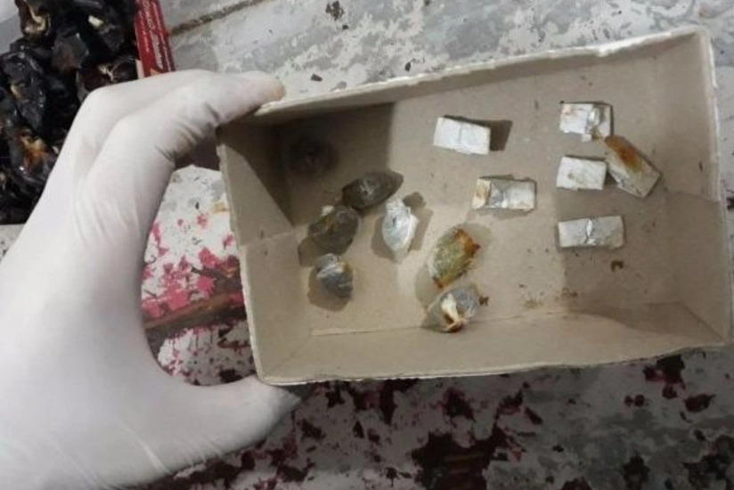 Gəncədə ata həbsdə olan oğluna narkotik maddə gətirib