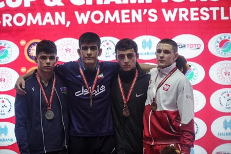 Azərbaycan güləşçiləri Çempionlar turnirində 10 medal qazanıblar