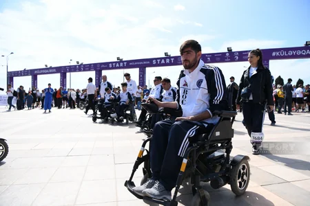 Heydər Əliyev Fondunun təşəbbüsü ilə keçirilən “Bakı Marafonu 2024” start götürüb