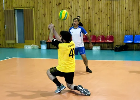 Voleybol üzrə Zəfər Kubokunda yarımfinalçılar müəyyənləşib