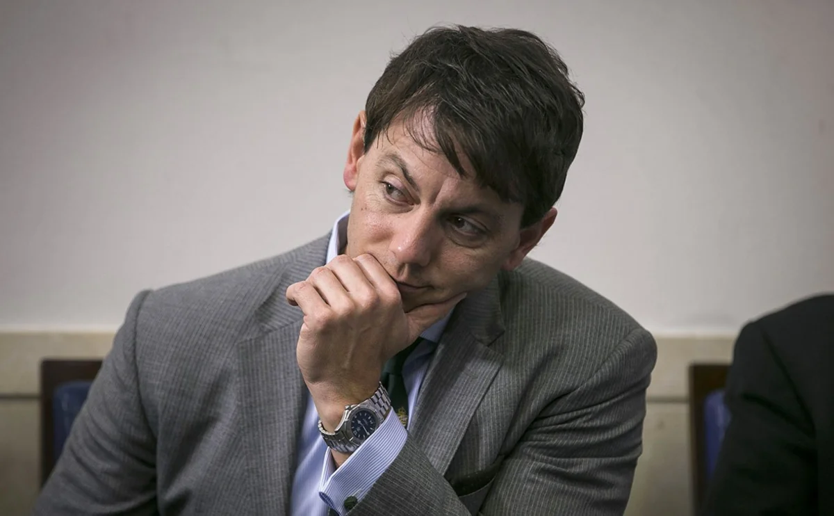 Trampın mətbuat katibinin müavini Ağ Evdən gedir