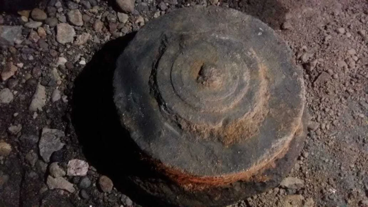 Gəncədə hərbi təyinatı olmayan metal aşkarlandı